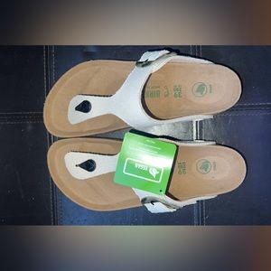 Vegan Birkenstocks women’s size 9